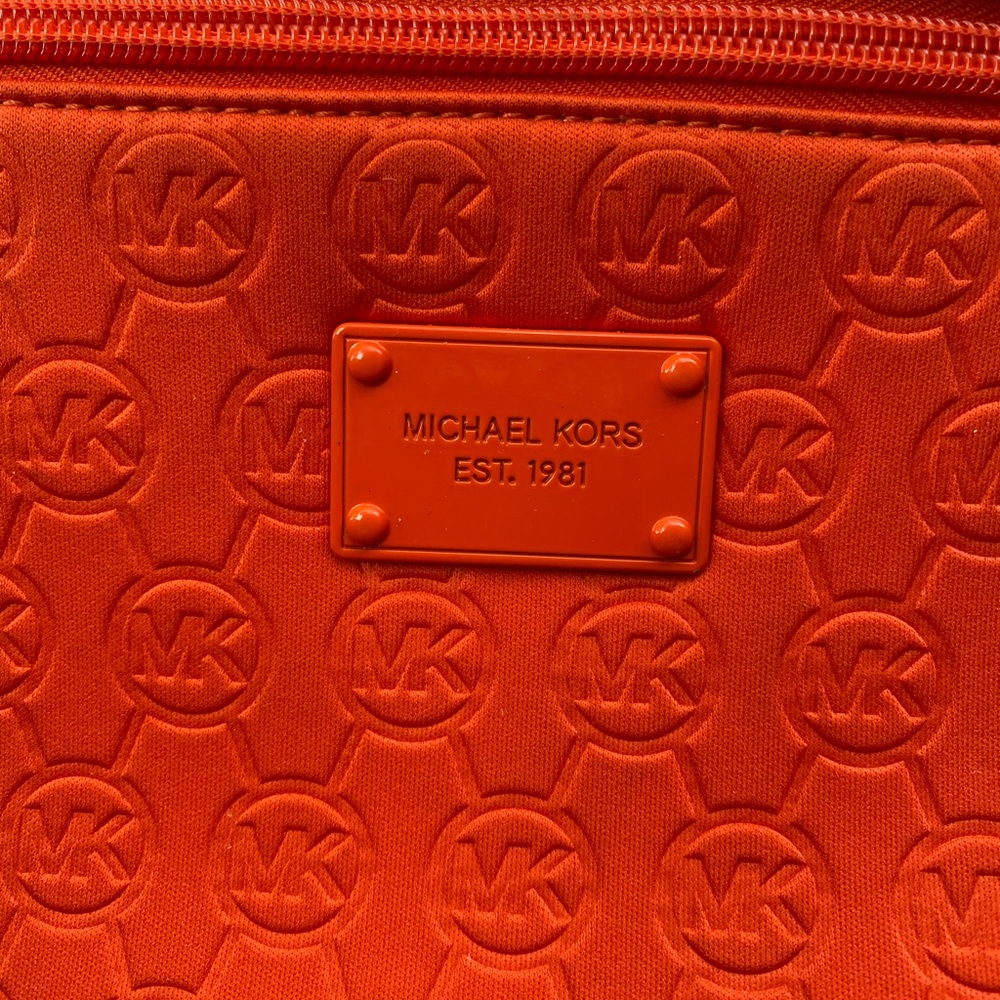 Michael Kors crossbody, lightly used.